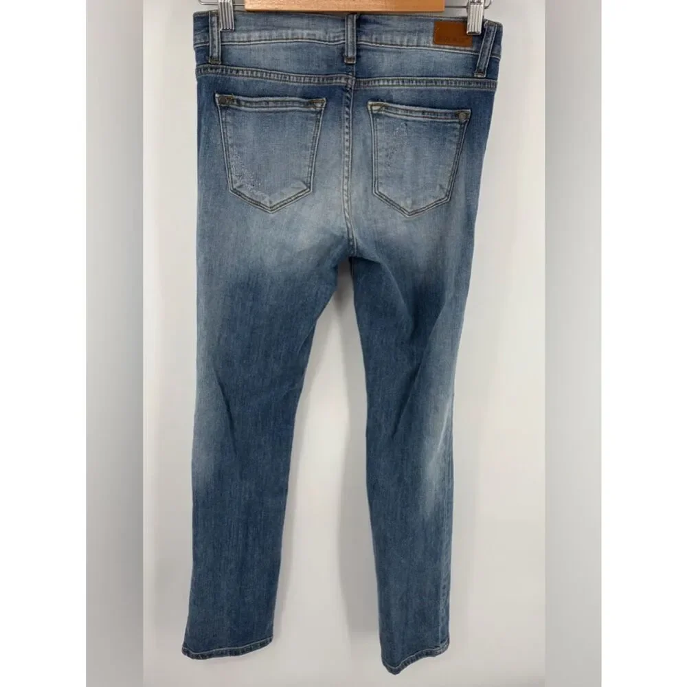 Judy Blue straight fit light wash distressed denim jean women’s 5/27